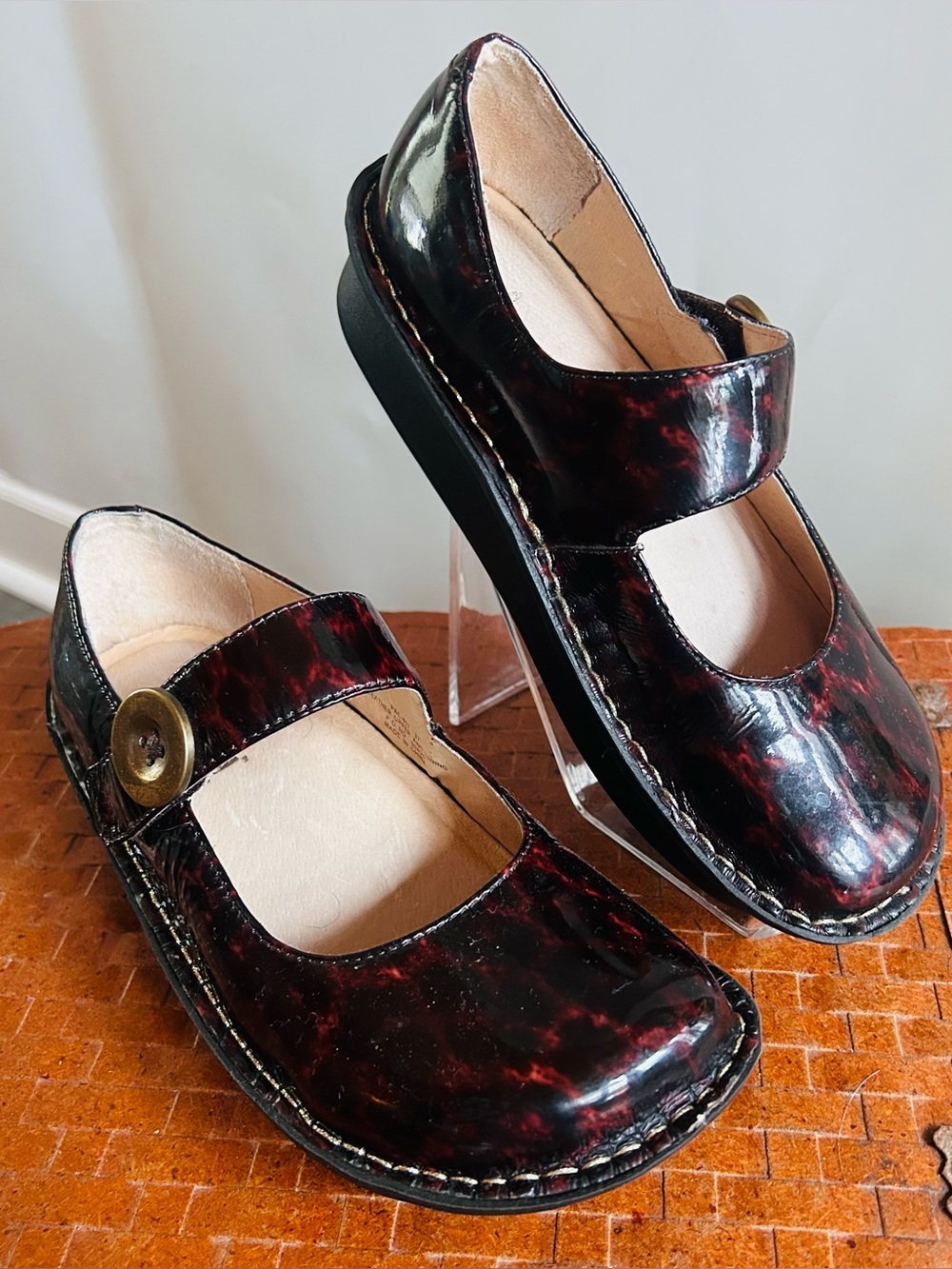 Alegria Paloma Mary Janes Women EU 37 US 6.5-7 Brown Animal Print Patent Leather